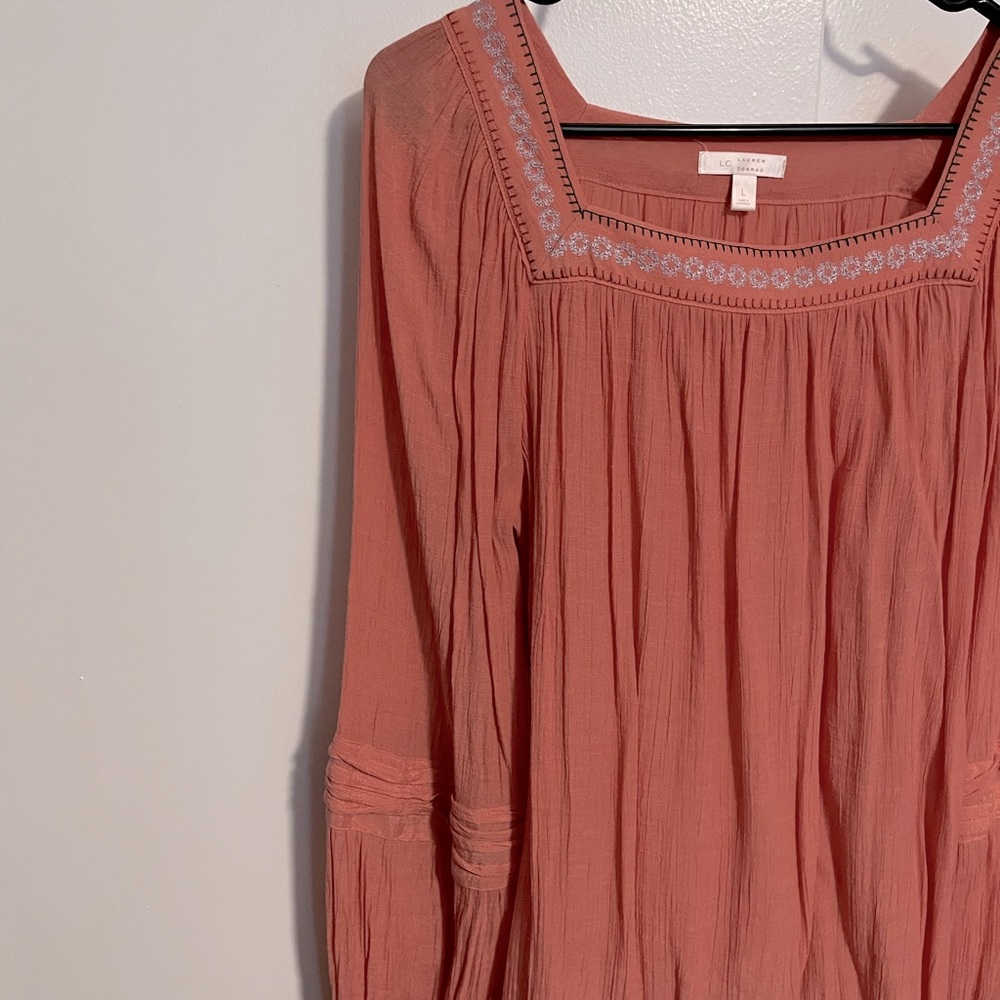 Peachy peasant top